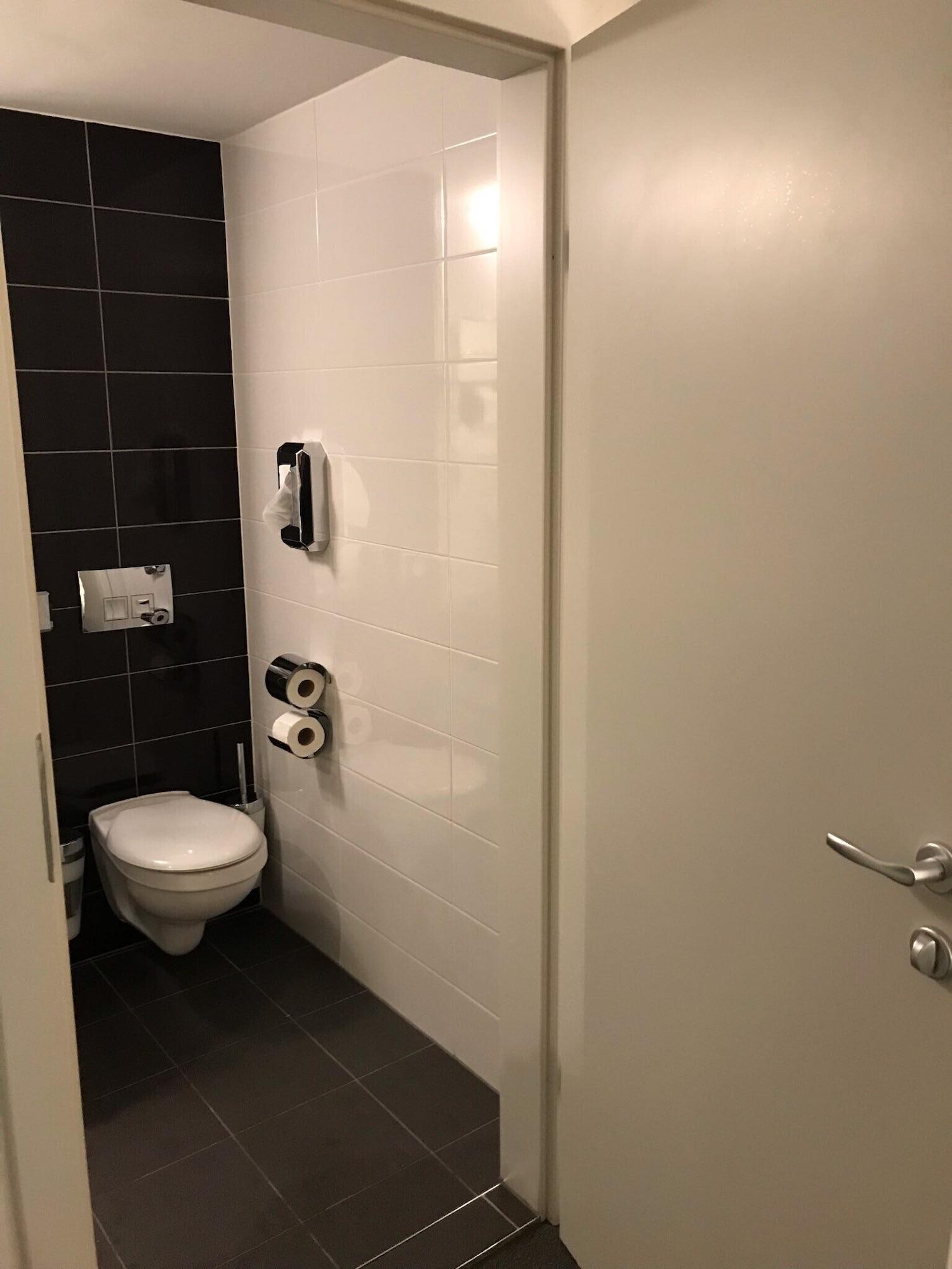 Fortyplusone Hotel, New! Soft Opening Viena Exterior foto