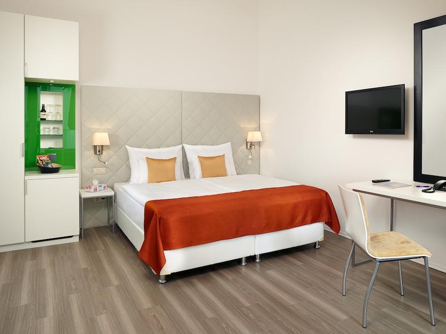 Fortyplusone Hotel, New! Soft Opening Viena Exterior foto