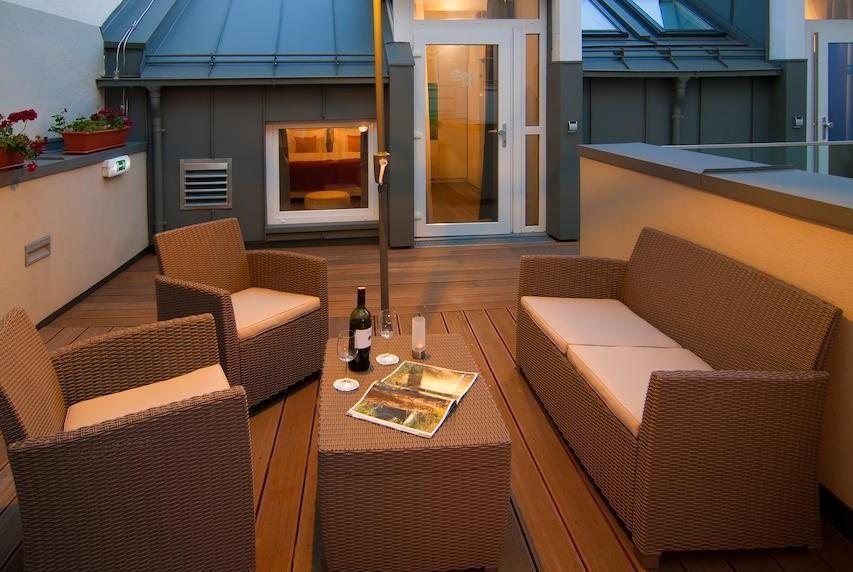 Fortyplusone Hotel, New! Soft Opening Viena Exterior foto