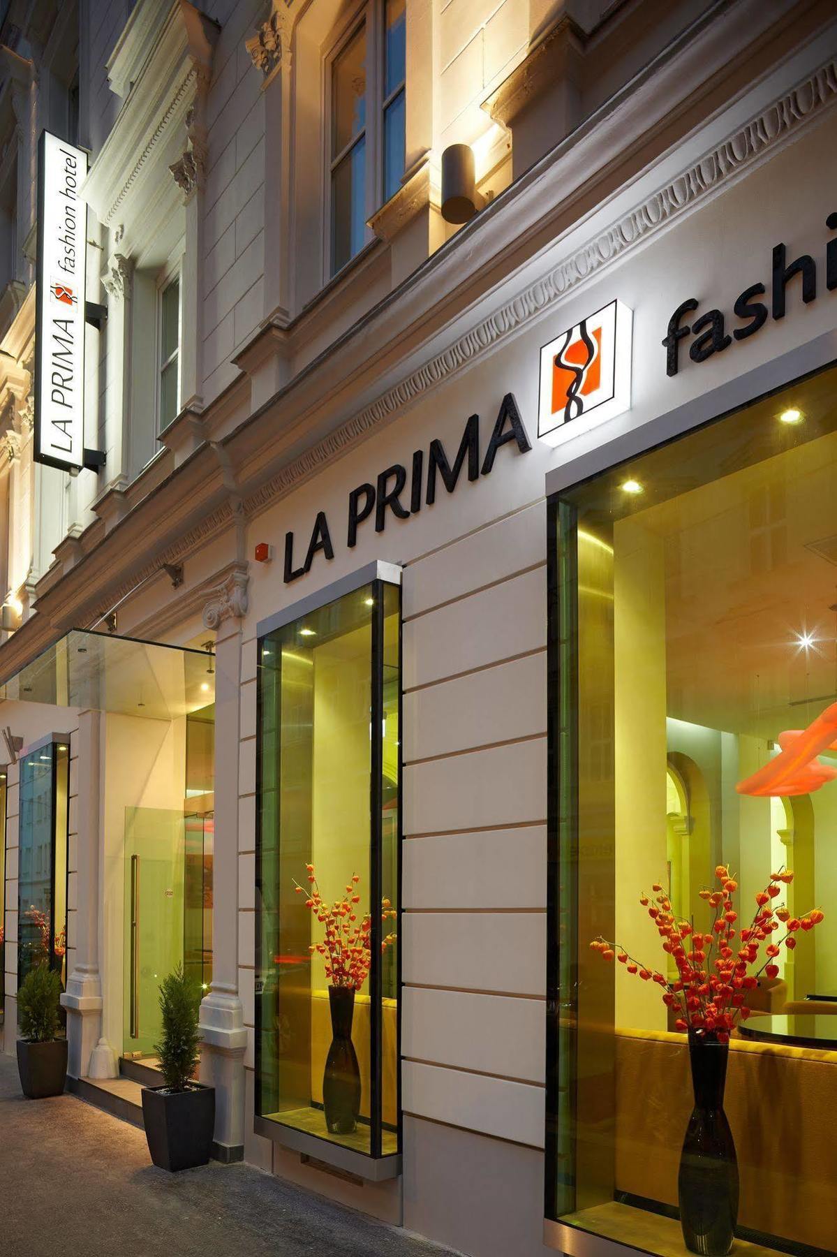 Fortyplusone Hotel, New! Soft Opening Viena Exterior foto