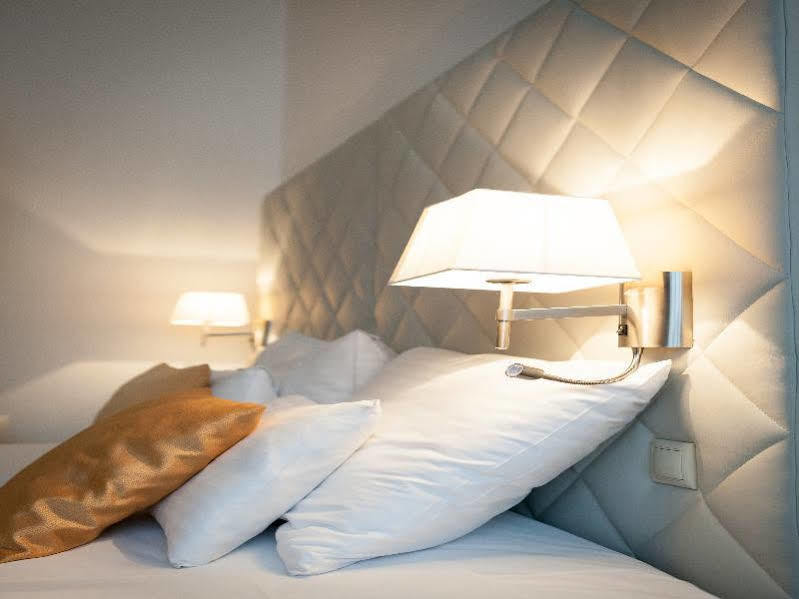 Fortyplusone Hotel, New! Soft Opening Viena Exterior foto