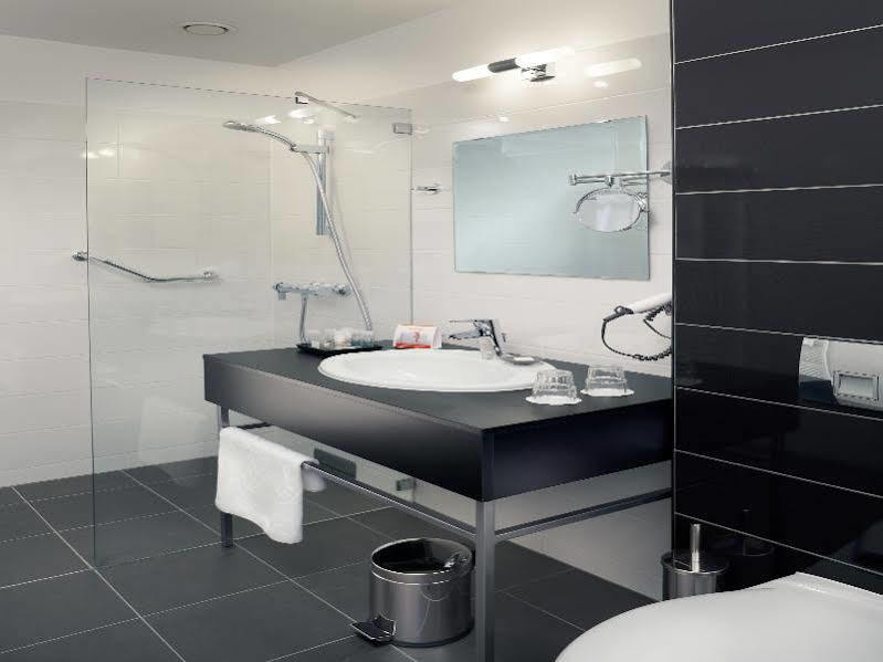 Fortyplusone Hotel, New! Soft Opening Viena Exterior foto